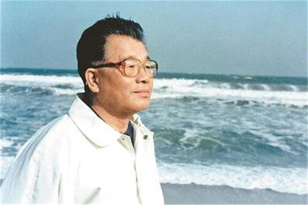 吴南生02.jpg